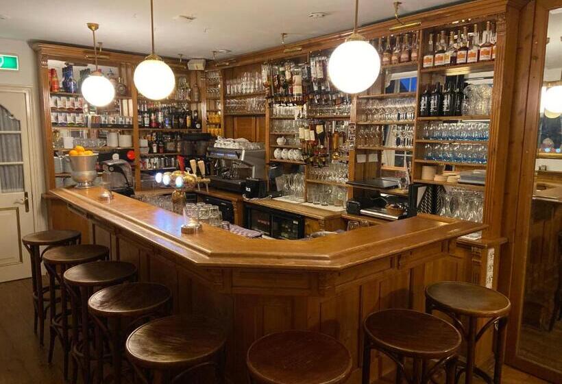 هتل & Restaurant De Fortuna