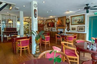 هتل & Restaurant De Fortuna