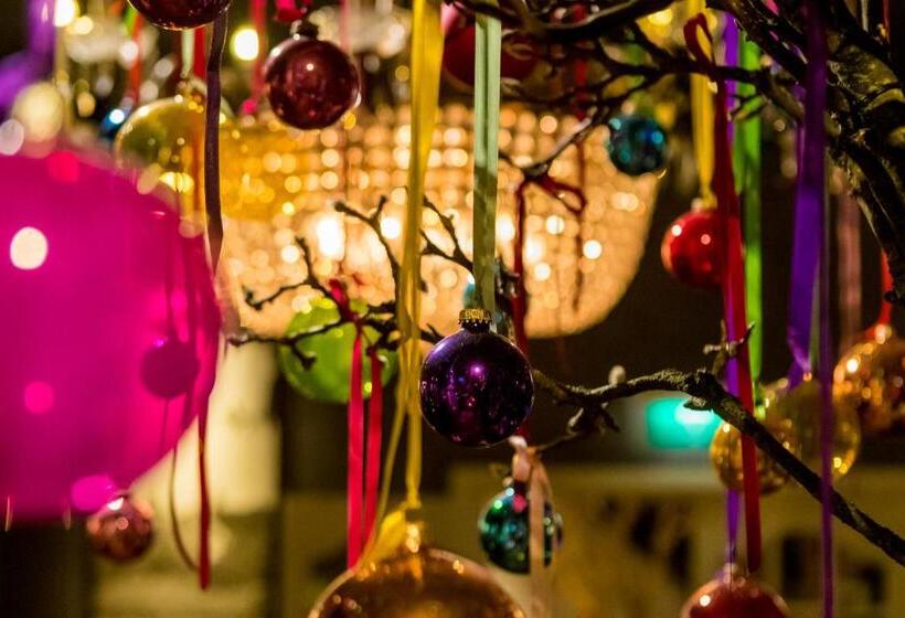 هتل Restaurant De Wolfsberg