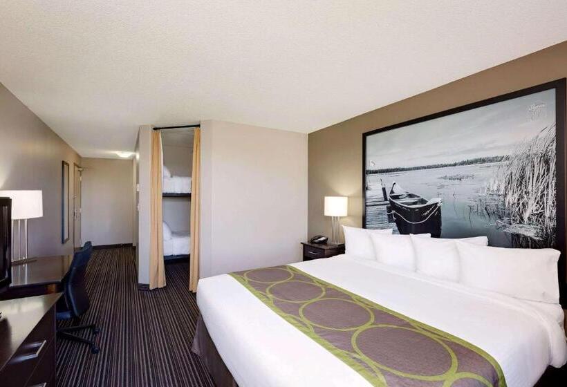 فندق Super 8 By Wyndham Kapuskasing