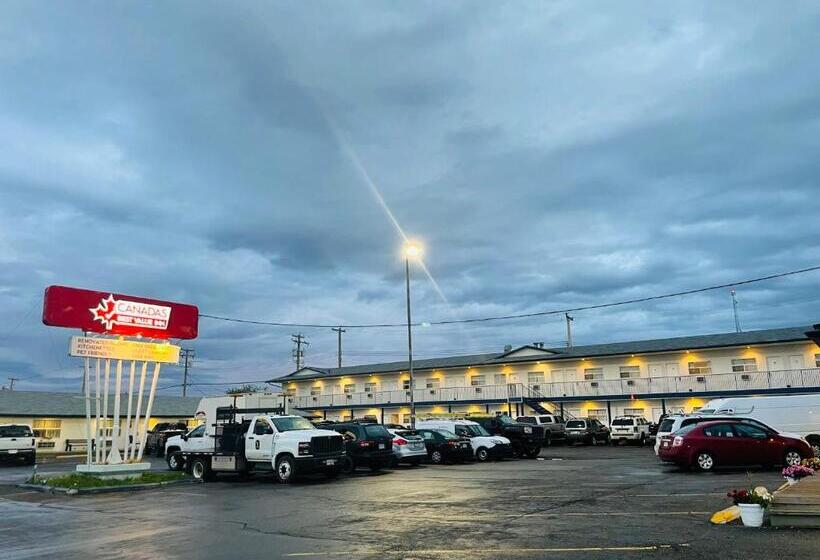מוטל Canadas Best Value Inn Fort St. John