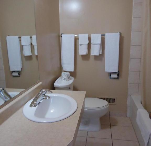 مُتل Kingsway Inn