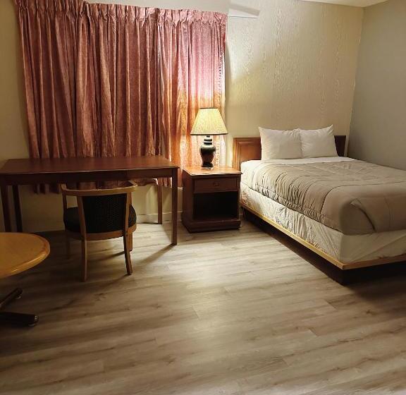 Uptown Motel