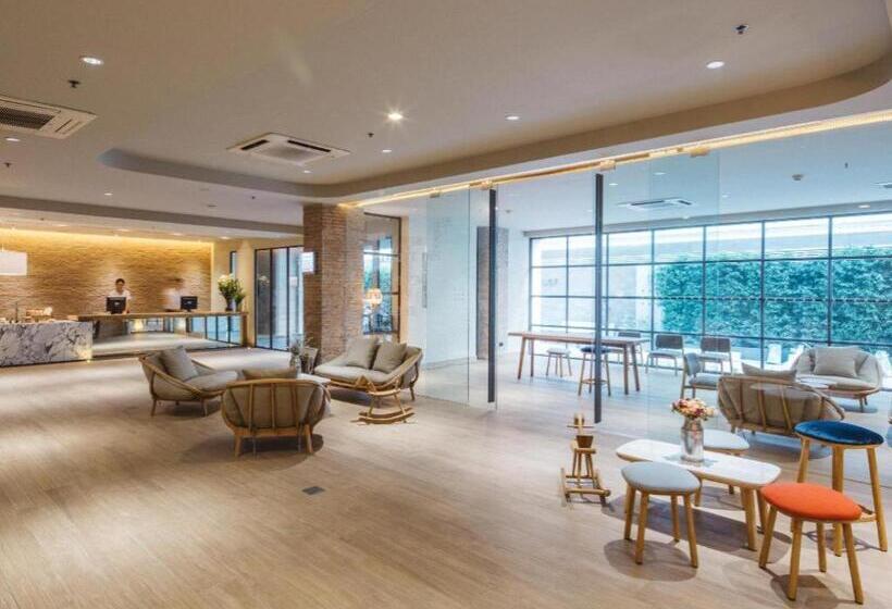 Clef Hotel Bangkok