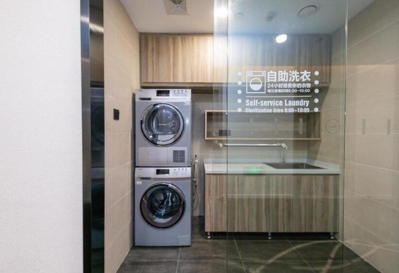 Hanting Premium Hotel Shanghai Jiuting Plaza