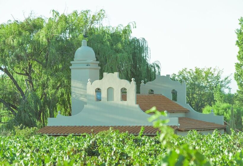 هتل El Porvenir Wine Lodge