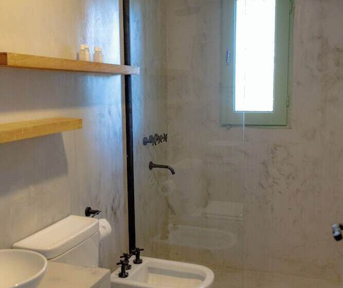 هتل El Porvenir Wine Lodge