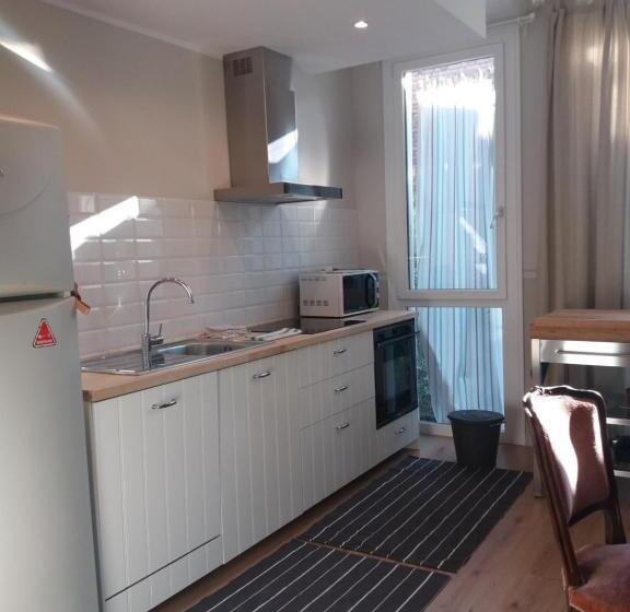 민박 Camere Private Con Living E Cucina