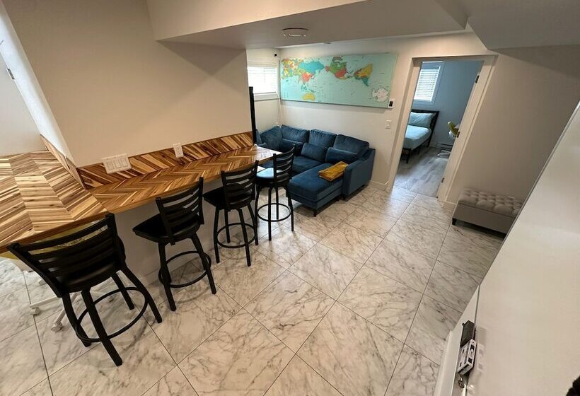住宿加早餐  Illuminati Guest House