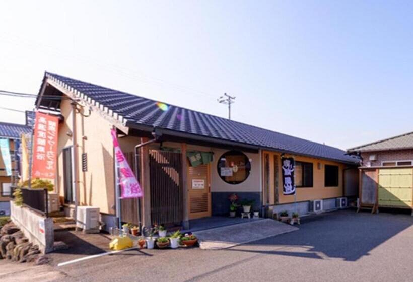هتل Nanaironoyu