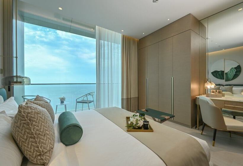 هتل Onyx Arjaan By Rotana