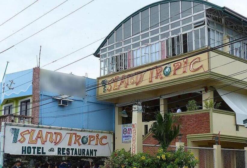 Island Tropic Hotel And Restaurant