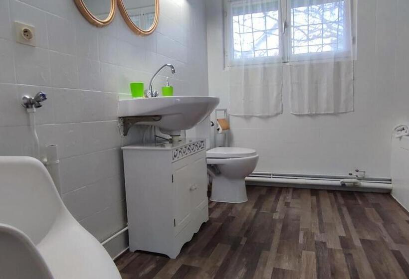 بنسيون Maisonnette 2/4 Pers Jardin Calme Parking Gratuit