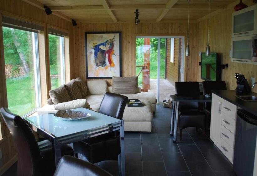 تختخواب و صبحانه Auberge Des Eaux Vives