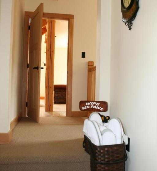 مبيت وإفطار Canyon Ridge Lodge
