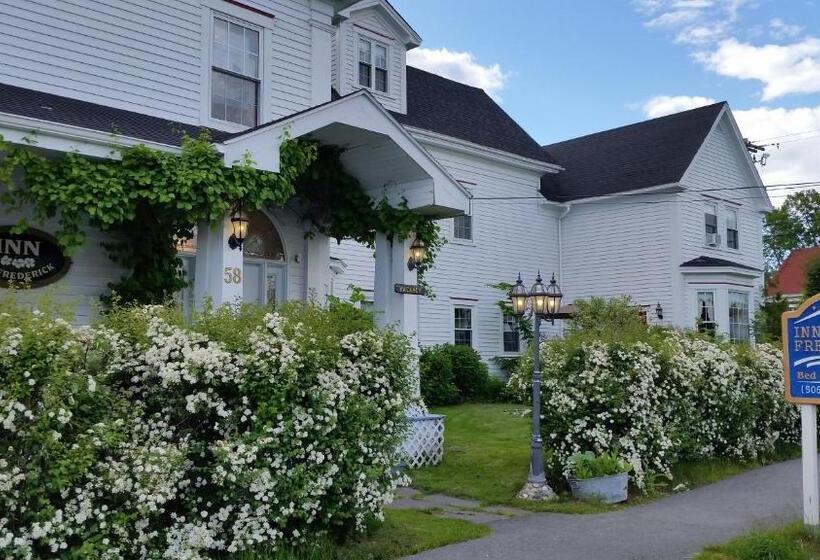 تختخواب و صبحانه Inn On Frederick