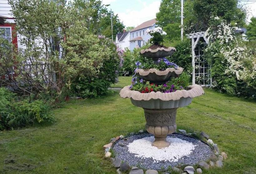 تختخواب و صبحانه Inn On Frederick