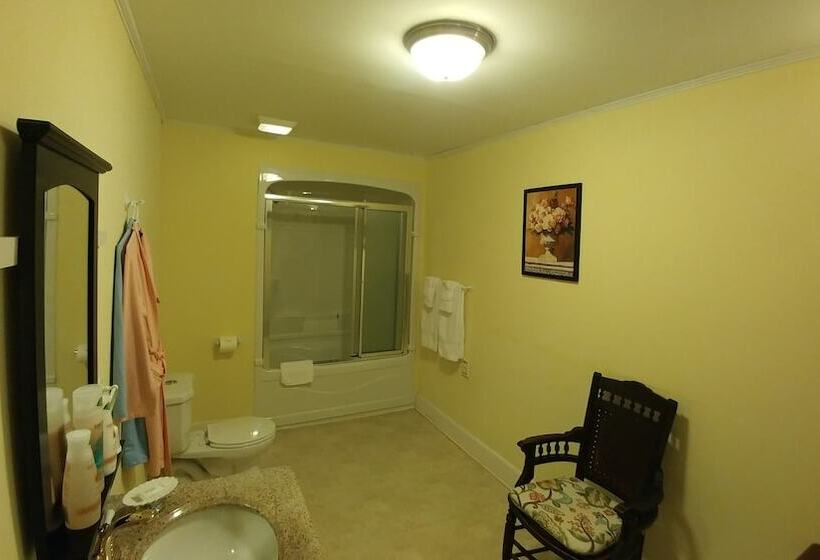 تختخواب و صبحانه Inn On Frederick
