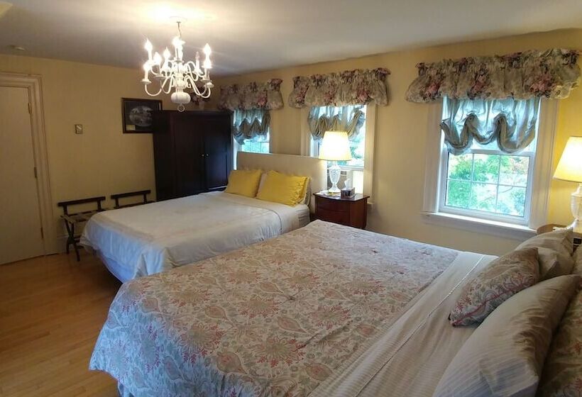 تختخواب و صبحانه Inn On Frederick