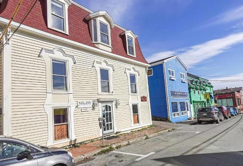تختخواب و صبحانه Sail Inn Lunenburg