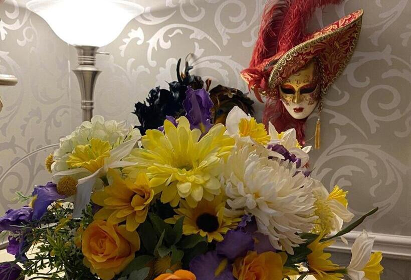 تختخواب و صبحانه Serenity