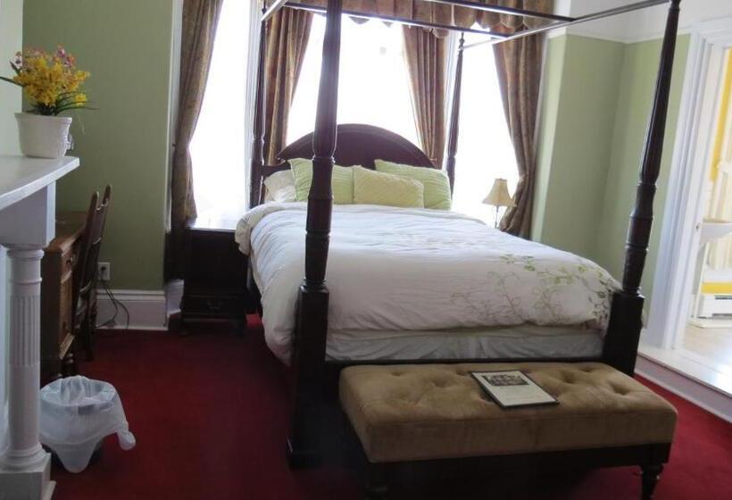 مبيت وإفطار The Roses Heritage Inn