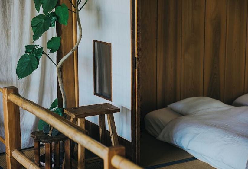 Hostel Saruya