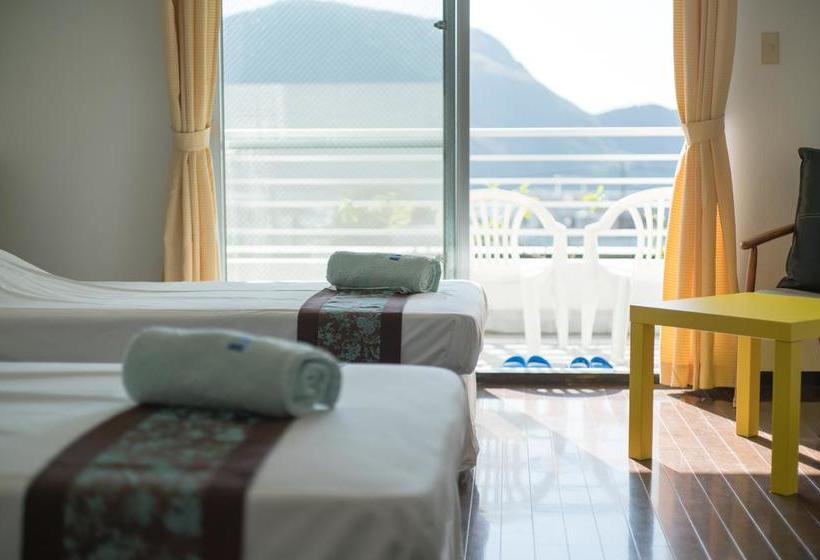 ホテル Hanamuro Interislanders