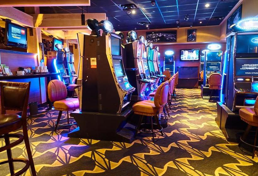 בית מלון כפרי Park Centre &