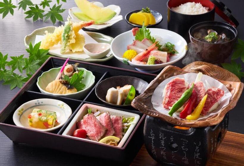 هتل Reyzenitkinosaki Suite Villa