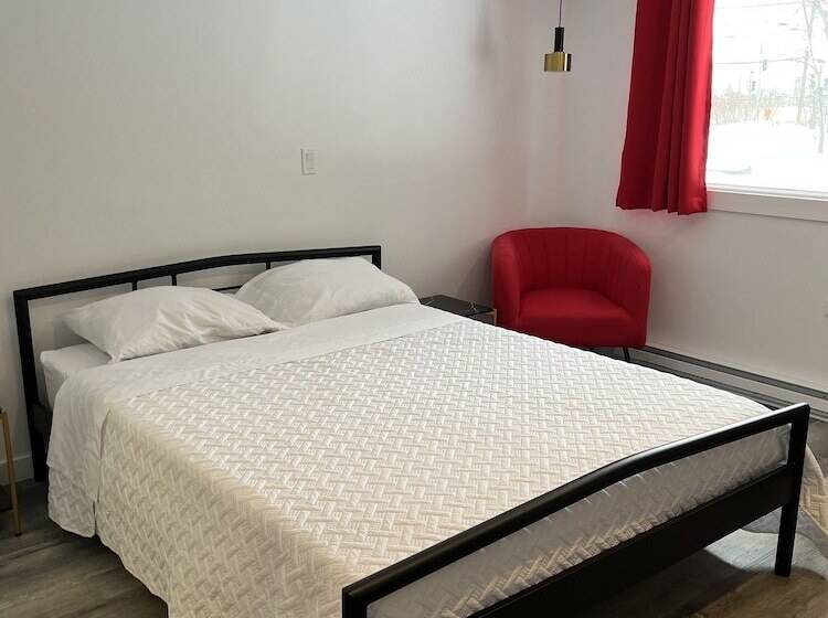 Motel Champlain