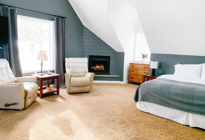 The Inn At The Ninth Hole Bed & Breakfast