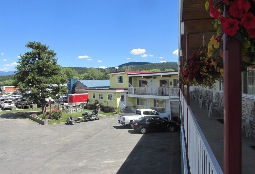 Travellers Motel