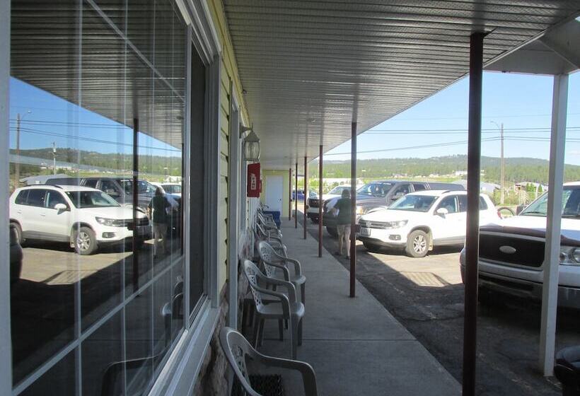 Travellers Motel