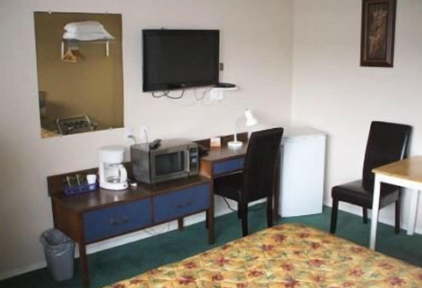 Travellers Motel