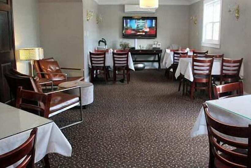 Willow Bend Motel