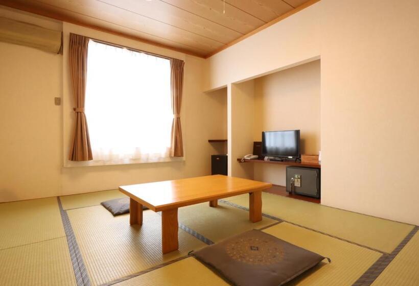 فندق صغير Cerulean Alpine