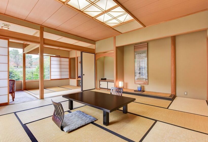 Annex Fujiya Ryokan