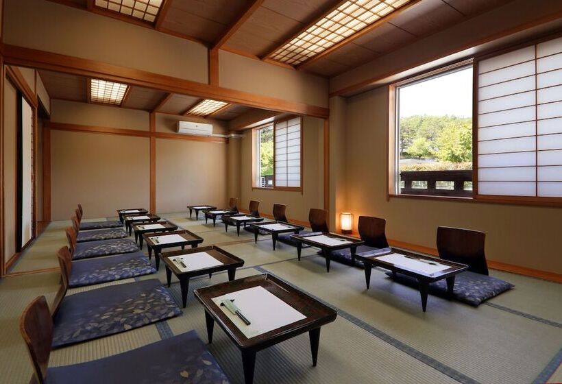 Annex Fujiya Ryokan