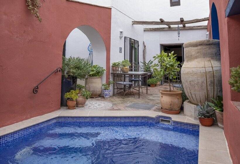 تختخواب و صبحانه Casa Aire De Lecrin