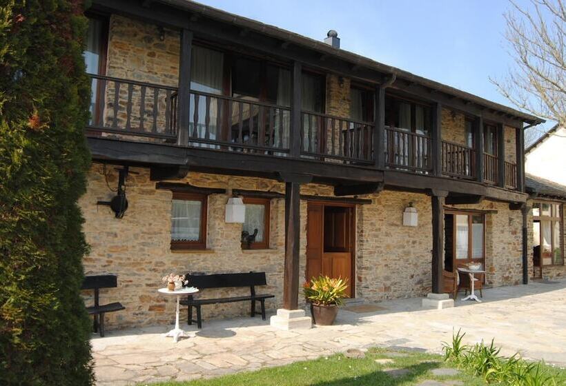 تختخواب و صبحانه Casa Peleyon