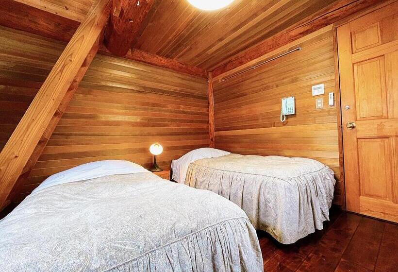 تختخواب و صبحانه Hakuba Pension & Log Hotel Meteor