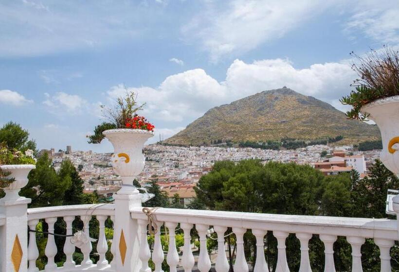 فندق Hidalgo