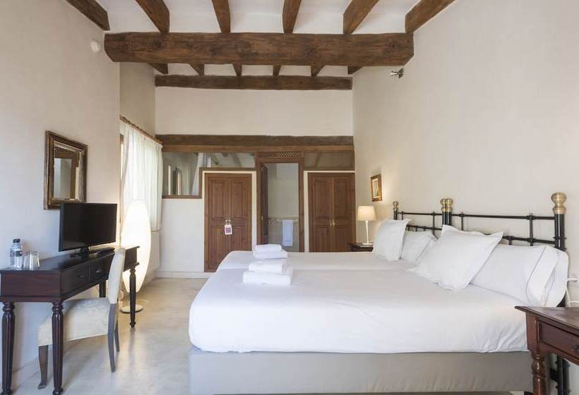 هتل Sa Bisbal  Turismo De Interior