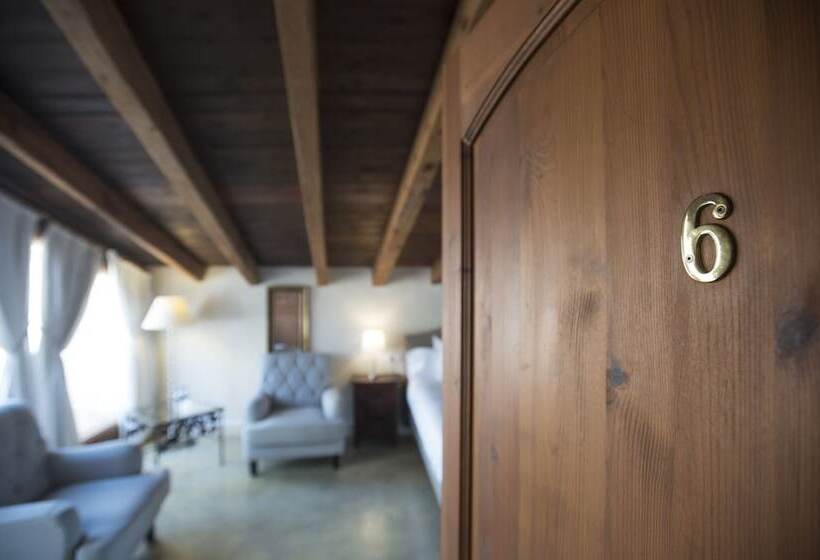 هتل Sa Bisbal  Turismo De Interior