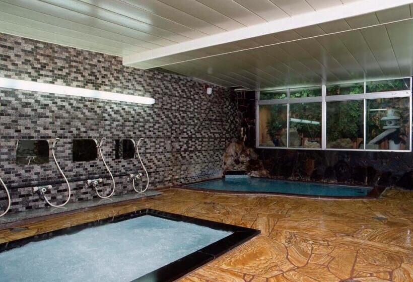 בית מלון כפרי Sanraku