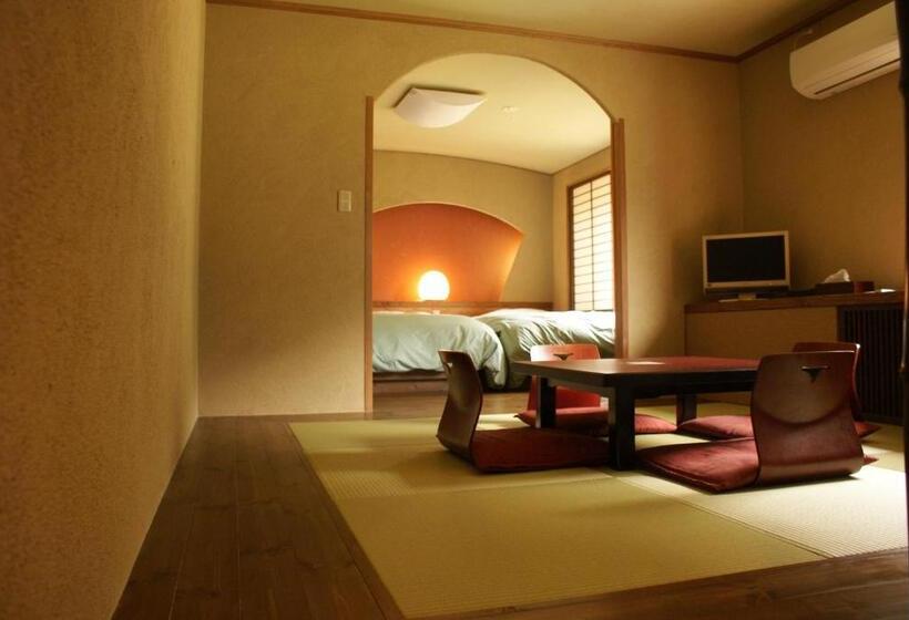 هتل Super Hydrogen Rich Spa Yado Kanzan