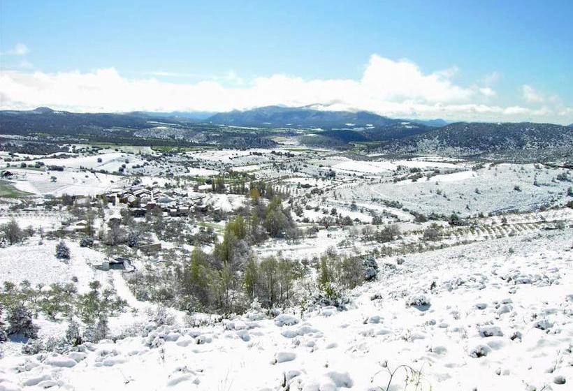 استراحتگاه Caserio Inazares   Montaña, Chimenea, Nieve, Barbacoa