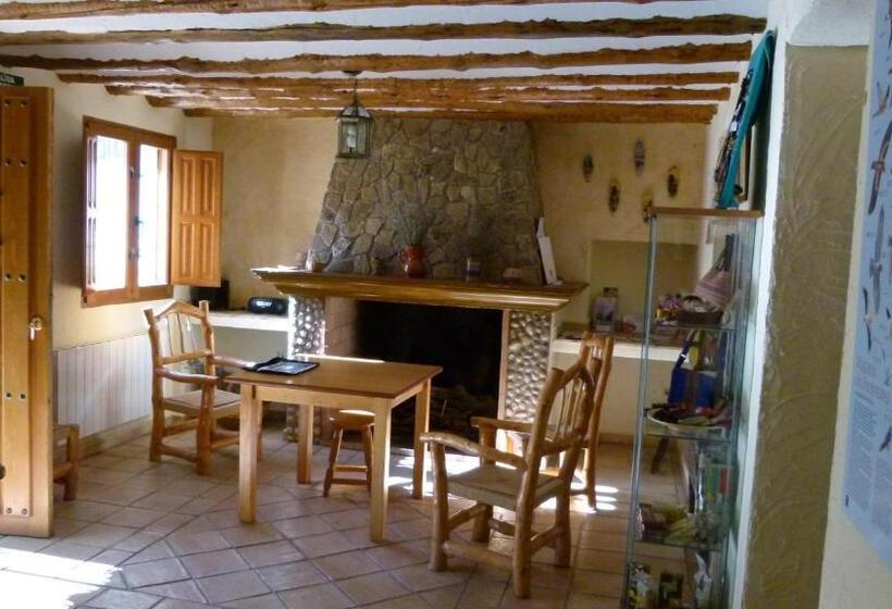 הוסטל Cortijo Covaroca