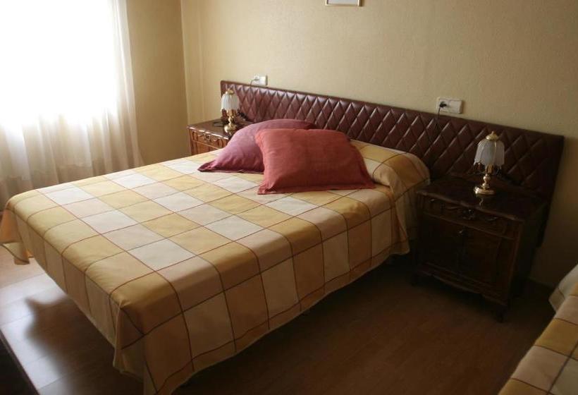 호스텔 Hostal Paula